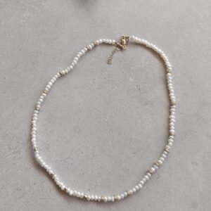 Dainty Beaded Pearl Necklace