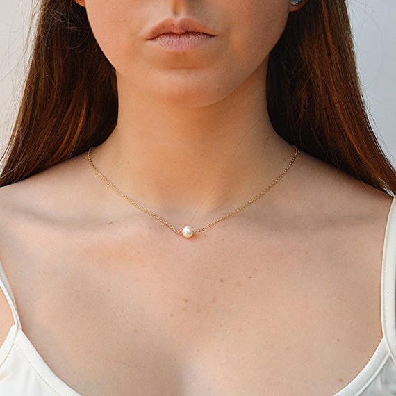 pearl_backdrop_necklace.jpg